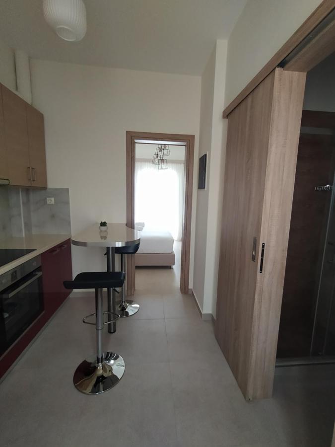 Chrysanthe'S Apartments No2 Poros Town Extérieur photo