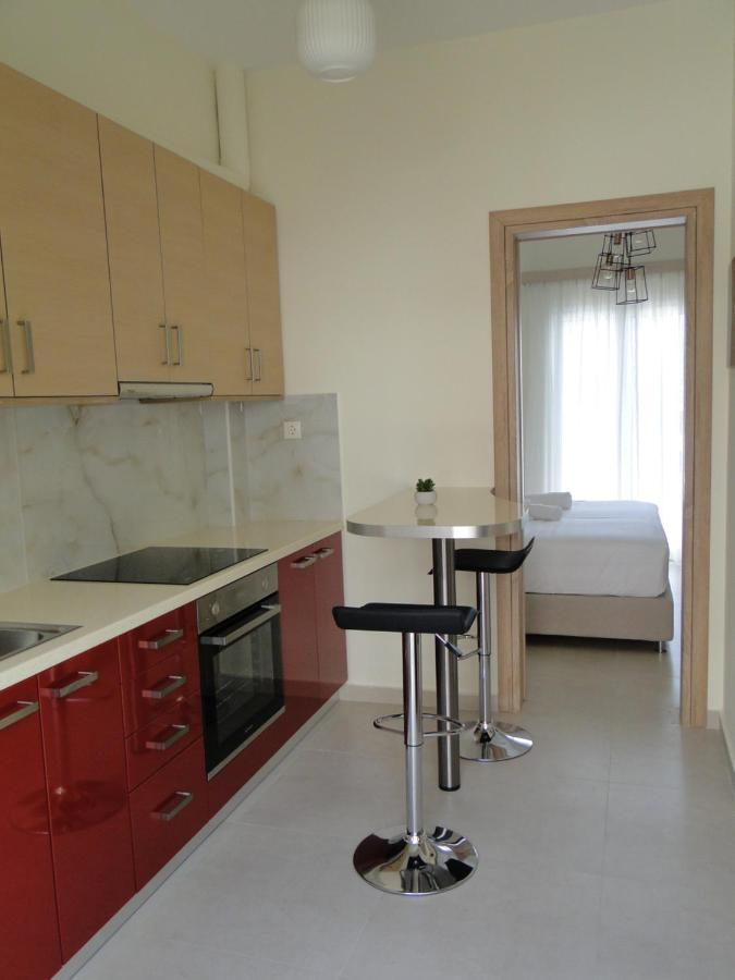 Chrysanthe'S Apartments No2 Poros Town Extérieur photo