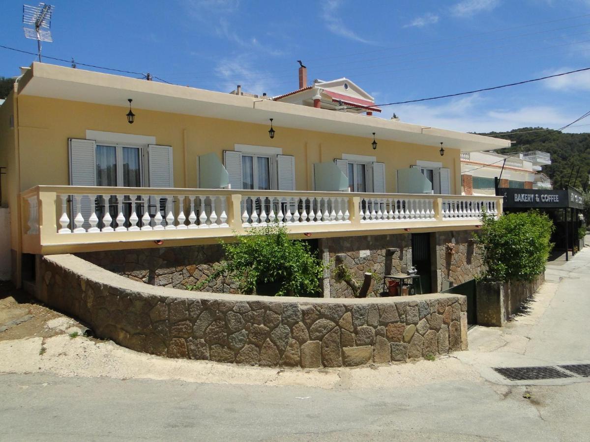 Chrysanthe'S Apartments No2 Poros Town Extérieur photo